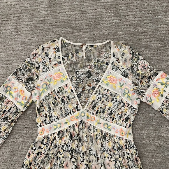 Free People embroidered and lace tunic dress - Picture 2 of 8